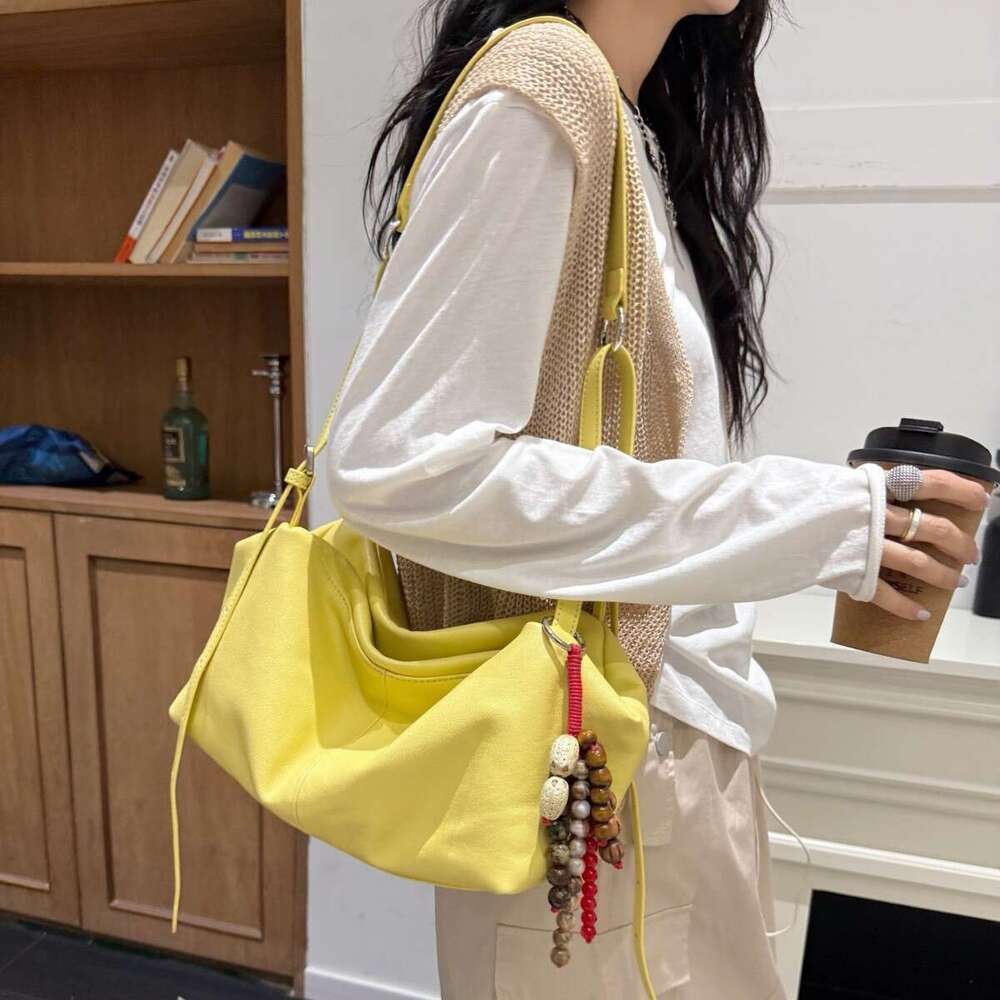 Tote Large Capacity Women New High-Quality Texture Versatile Crossbody Commuter Shoulder Underarm Bag designer bag B5