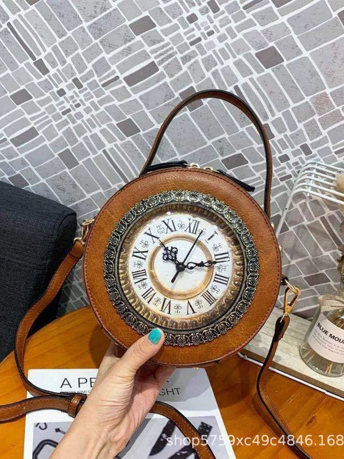 Temu Fashion Personality Crossbody Creative Clock Shape 3D Handbag Shoulder Bag Standard ddmymoon