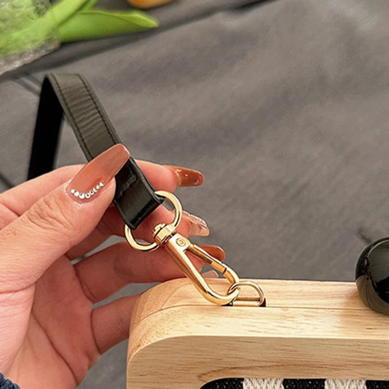 Retro Striped Wooden Clip Shell Bags for Women Messenger Bag Canvas Bead Shoulder Crossbody Ladies Clutch Purse Bolsa Mujer 250725