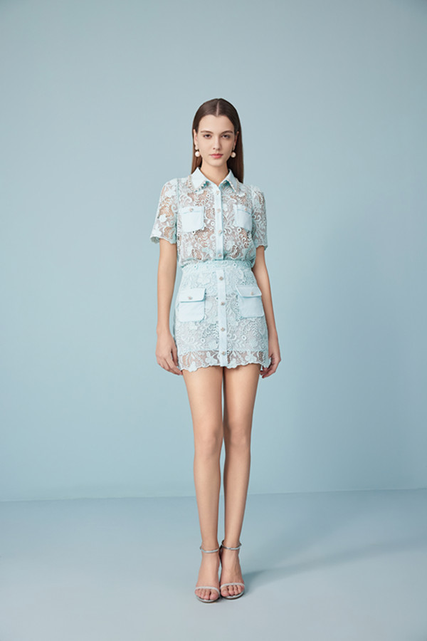 Women's Elegant French Hollow airy Lace Top with Pocket Design Lace Shirt Party Summer Resort Wear Office Women Clothing 6112420