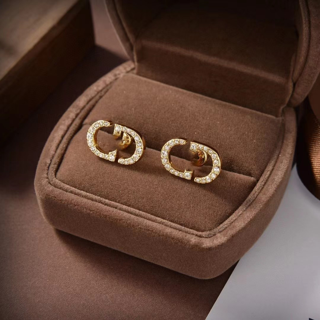 Full diamond earrings 18K women golden letter earrings designer earring Stainless Classic Elegant All match Designer jewelry Stud wedding party