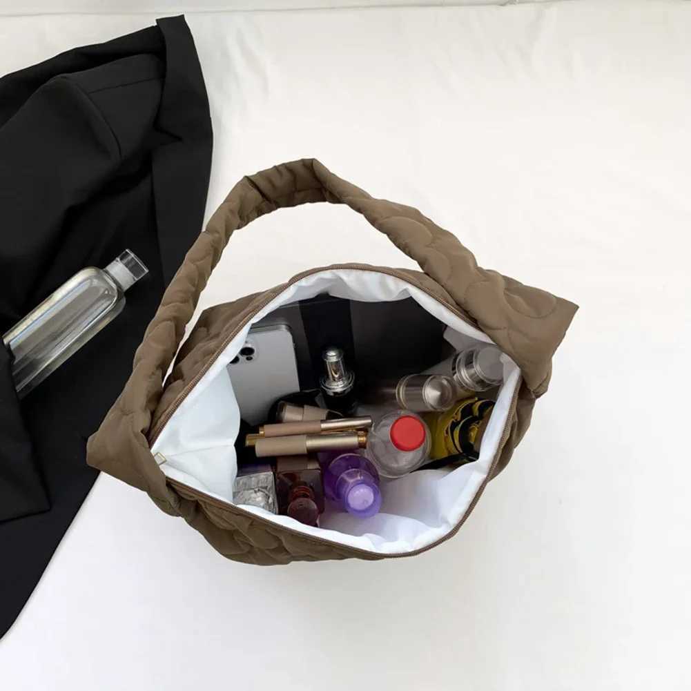 Women Soft Puffer Bag Fashion Zipper Satchel Bag Casual Floral Quilted Tote Bag Lightweight Large Capacity Slouchy Shopper Bag Y250729