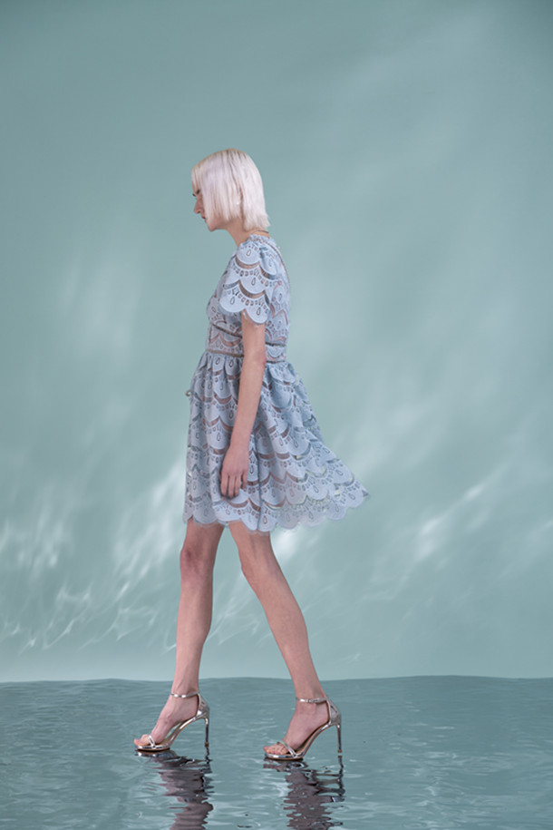 Women's Elegant Blue Lace Mini Skirt High Waist V-neck French Style Blue Water-soluble Lace Dress 6116451