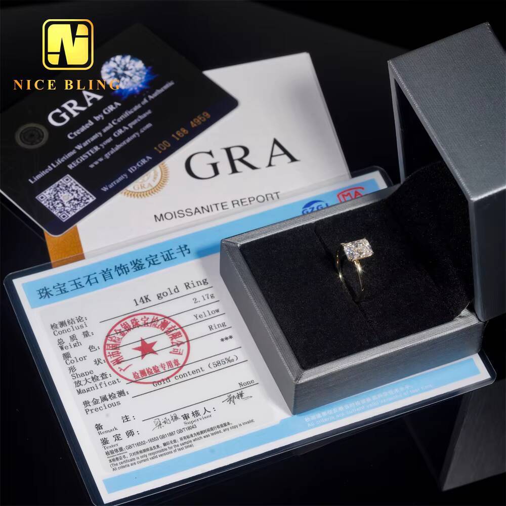 Fashion Luxury VVS Moissanite Wedding Ring 14K Gold Radiant Cut Ring VVS Moissanite Engagement Ring for Women