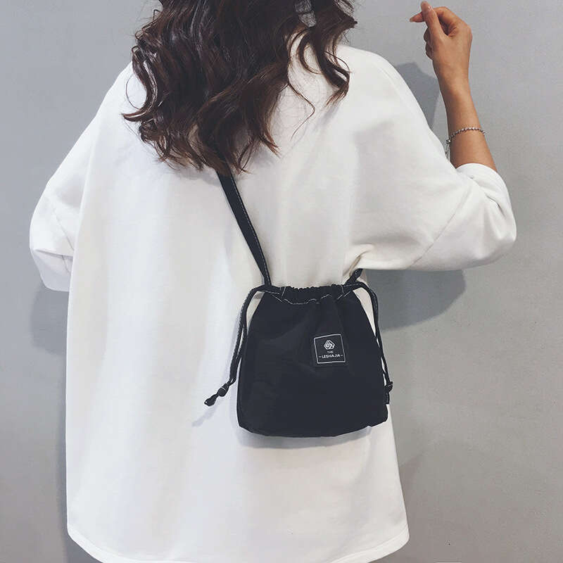 Casual Cute Waterproof Nylon Crossbody Shoulder Canvas for Women with Design Sense, Solid Color Simple Small Tote, Phone Bag