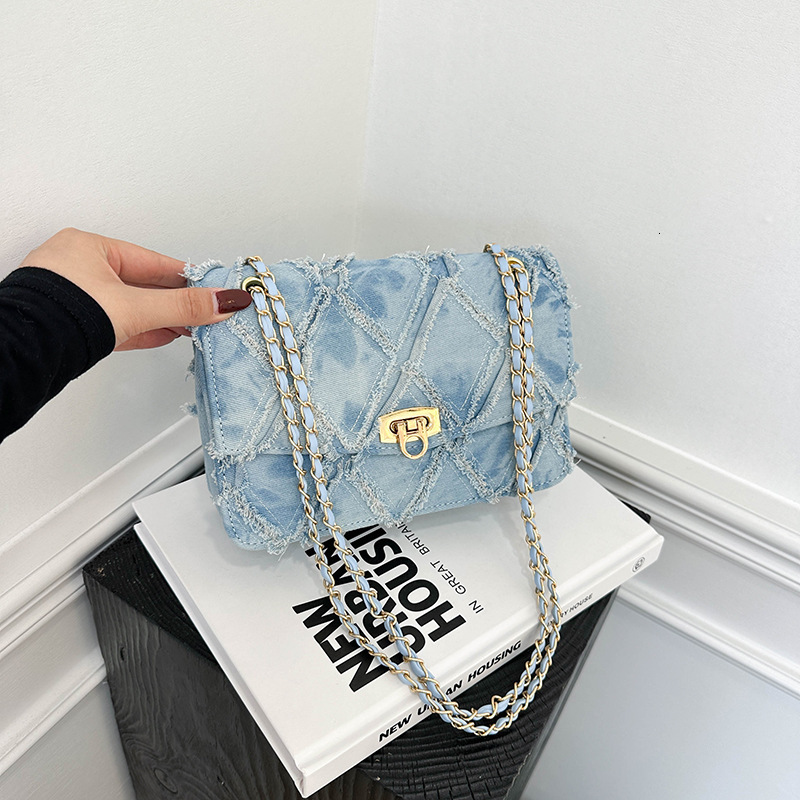 Summer New Women's Shoulder Bag New Denim Small Square Bag Armpit Shoulder Crossbody Bag Elegant Women's Handbag Fashionable Designer Bag