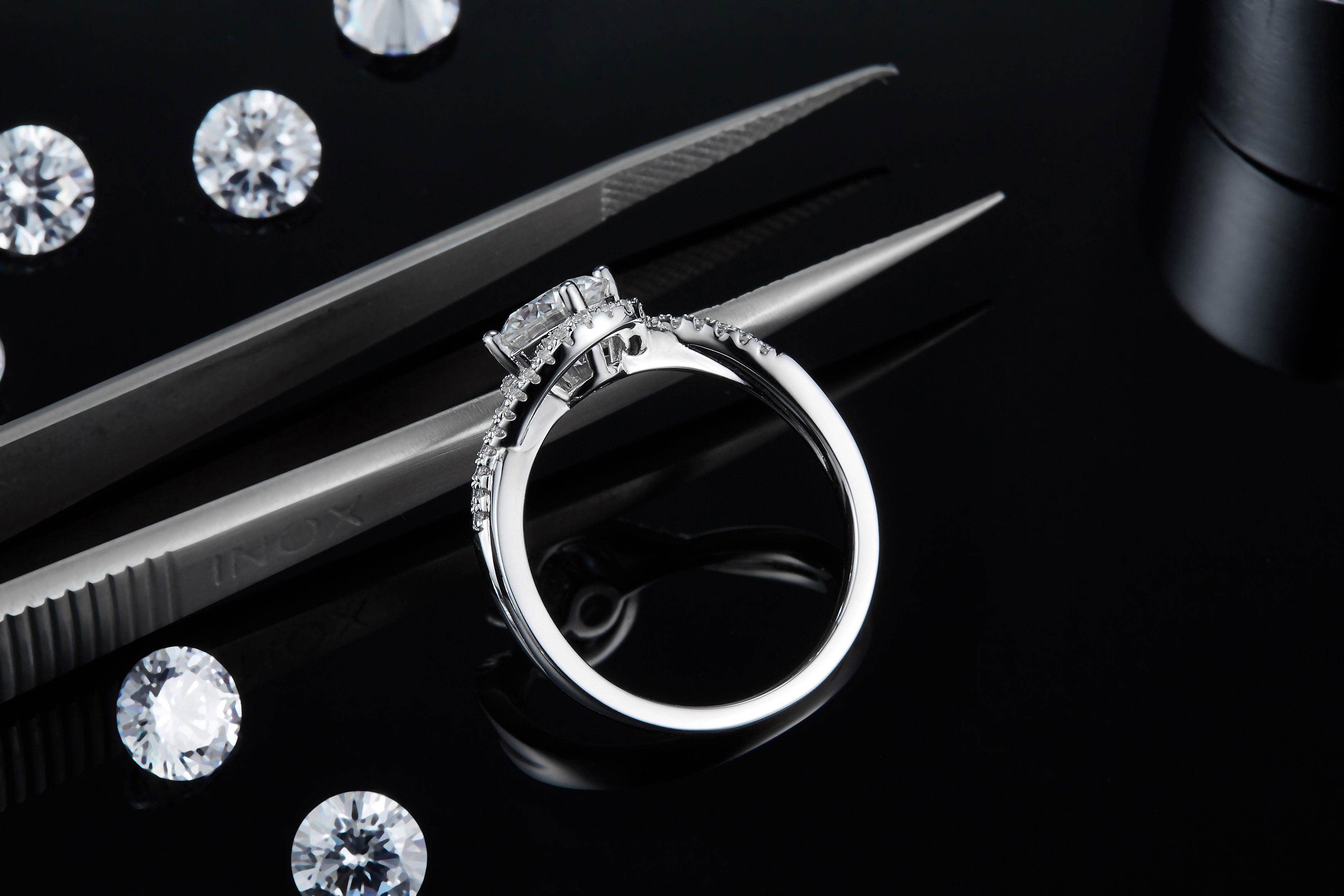 Classic Round Cutting 1ct DEF VS1 HPHT CVD Lab Grown Diamond Real Solid 14K Gold Fancy Ring for Women Lady IGI Certificate