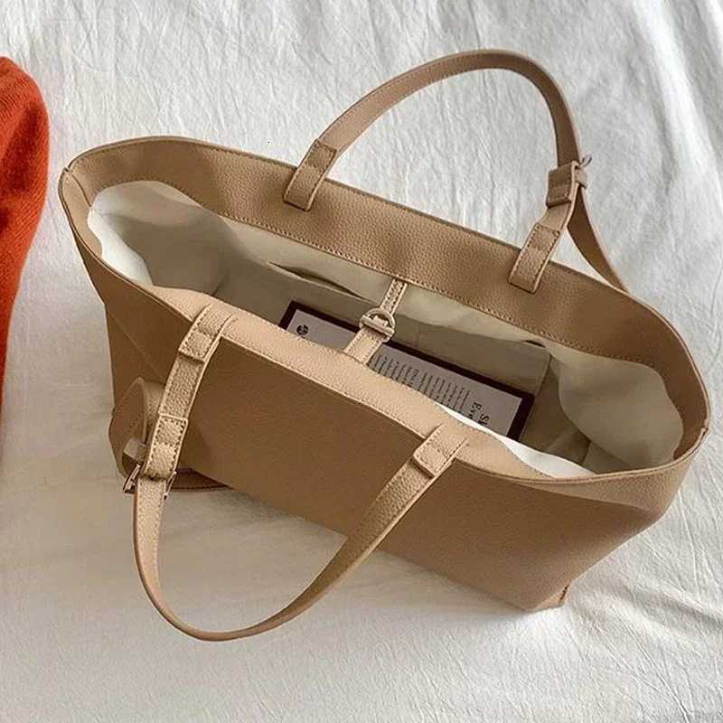 2025 New PU Leather Big Tote Bags Wen Fi Korean Simple Large Capacity Shoulder Bags Vintage Casual Solid Trend Handbags Y250730