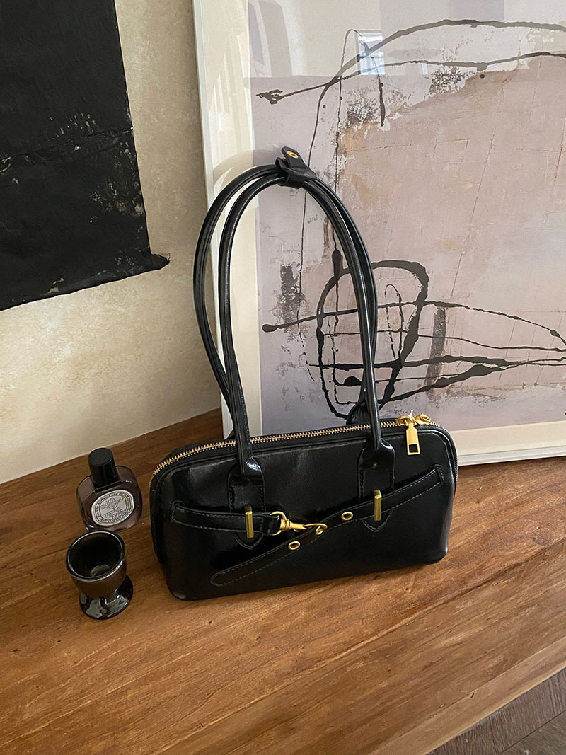 Designer Bag Vintage Handheld Commuter Luxury Bag Bag For Women, Autumn 2025 New Trend Korean Style Niche Underarm Bag, Large Capacity Bowling Ball Ba