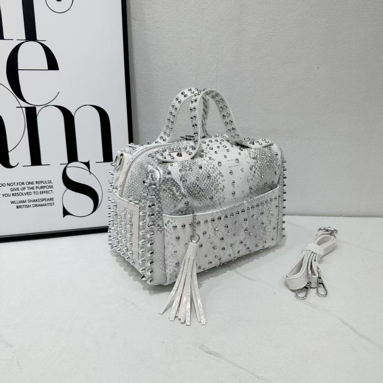 2025 Spring Design PU Material Leopard Print Crossbody New Women's Trendy Versatile Simple Shoulder Bag ddmymoon