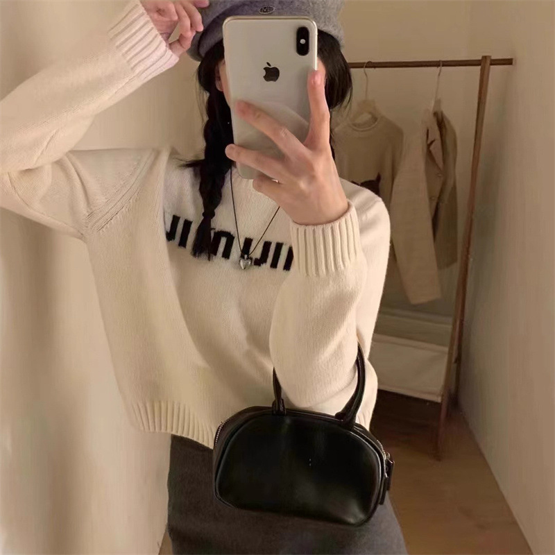 Women's White Crew Neck Knit Top Short-Style Designed with Letter Jacquard Spicy Girl Vibe Inner Sweater Base Layer
