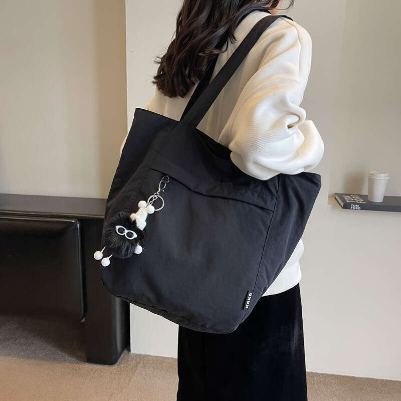 Waterproof Nylon Casual Shoulder for Women New Design Sense Niche Large Capacity Commuter Canvas Tote Bag