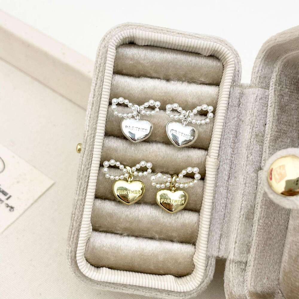 Korean Style New Elegant Pearl Bowknot Metal Feel Exquisite Heart Earrings Light Fashion Versatile Ear Jewelry dd5
