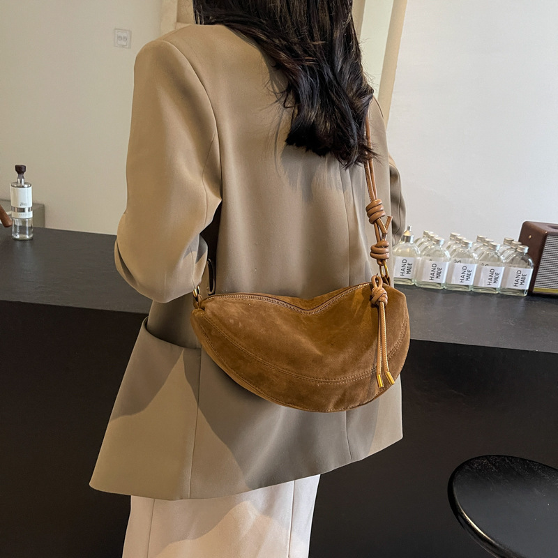Cross-border Foreign Trade New Autumn Winter Super Hot Niche Suede Bag Versatile Designer Bag Tote Bag Purse Luxury Bag Bag Single Shoulder Underarm D