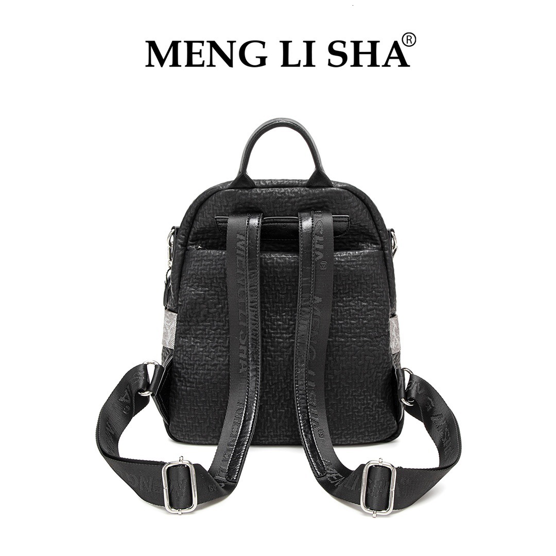 2025 New Summer High-end Lightweight Versatile Large Capacity Travel Backpack for Women, Personalized Simple Multi-functional School Bag ddmymoon