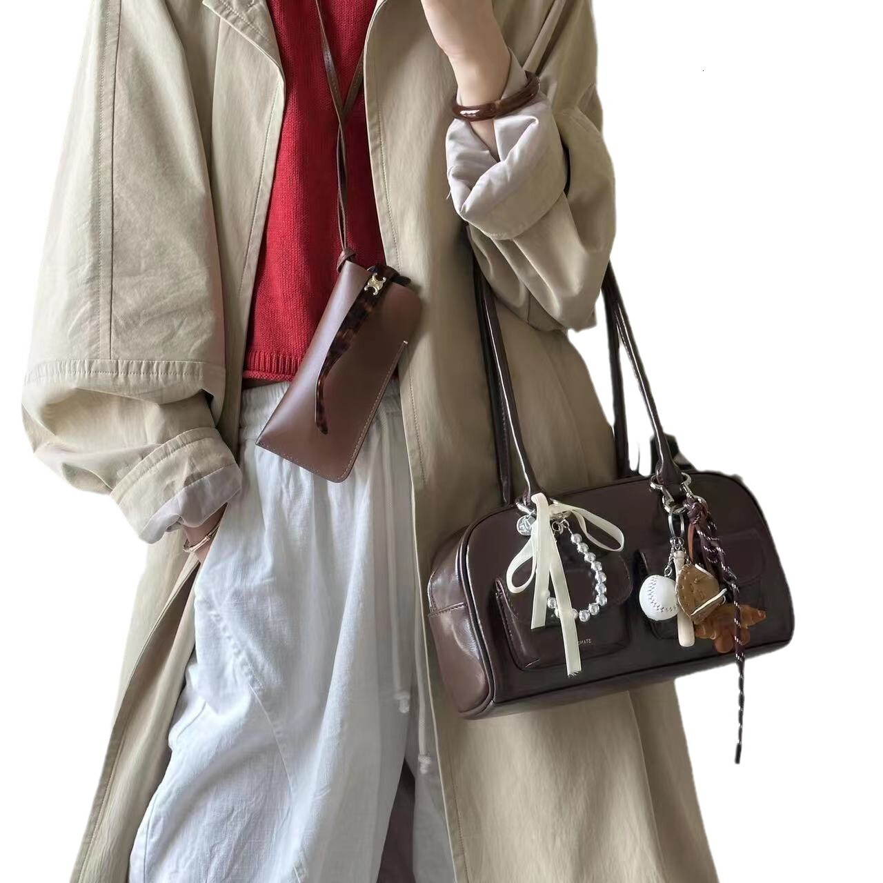 2025 designer's new Korean style large capacity retro bowling handbag shoulder bag