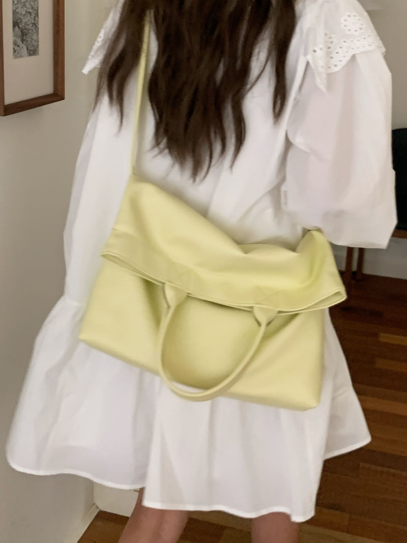 Designer Luxury Bag, Handheld Large-capacity Women's Bag, 2025 New Commuting Fashion Handbag, Casual Crossbody Bag, Underarm Bag