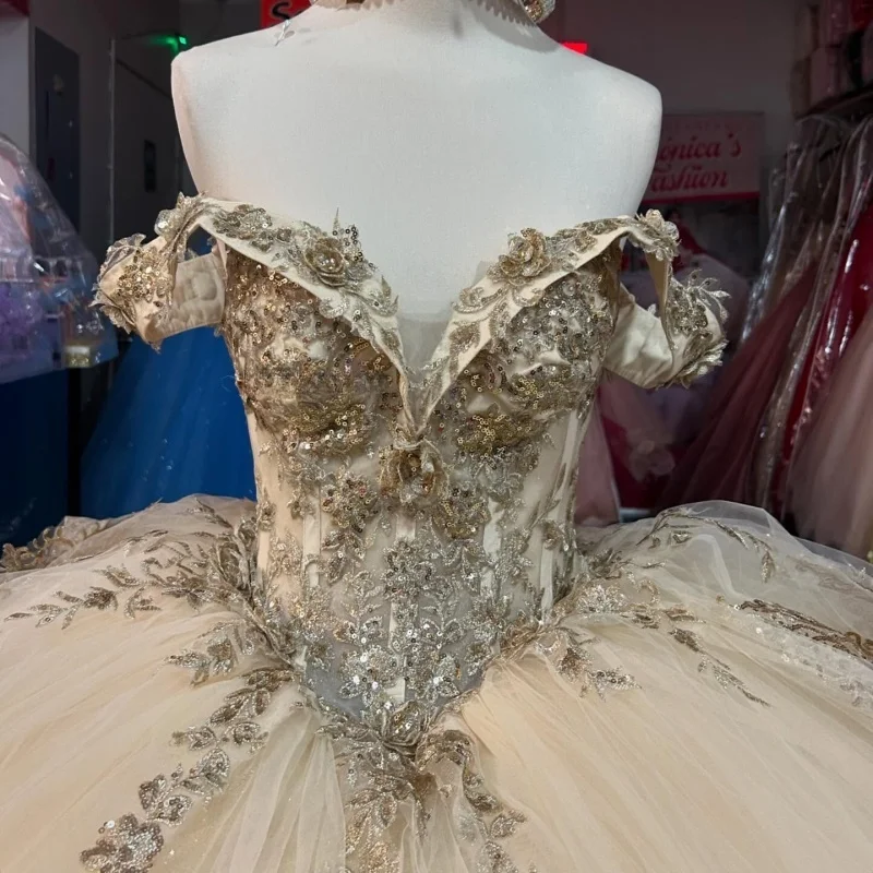Champagne Shiny Quinceanera Dresses Off The Shoulder Applique Lace Beads Tulle Party Birthday Vestidos De 15 Anos Sweet 16 Dress