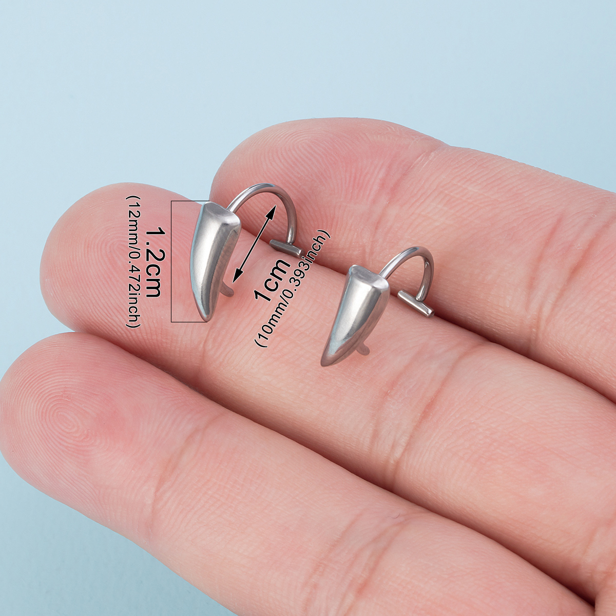 Wholesale of Stainless Steel Fang Fake Lip Ring Body Piercing Accessories