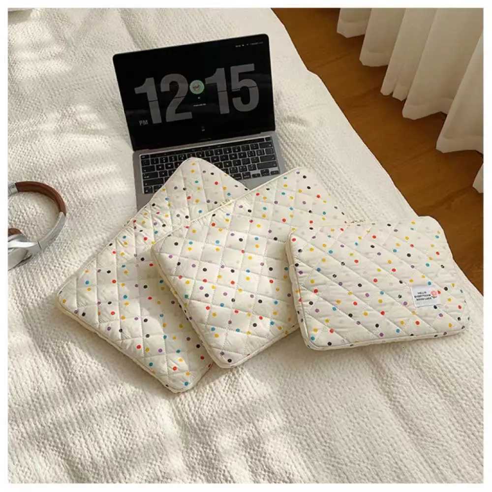 Ins Cute Laptop Sles Cputer Accessories 13 13.3 14 15 15.6 Inch For Book13.6 Dell Samsung Pro16 Ipad9.7-11 Tablet Pouch y250730