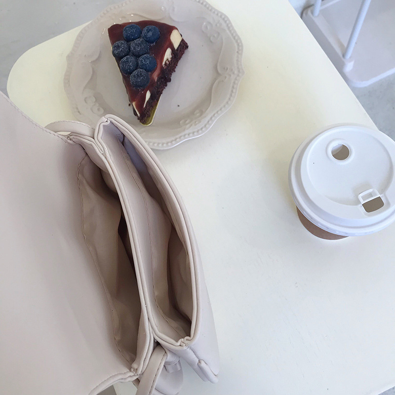 Designer Bag Saddle Bag For Women Cloud Bag White Handbag Clutch Crossbody Korean Chic Simple Fairy Pleated 2025 New Luxury Bag Trend Tote Bag