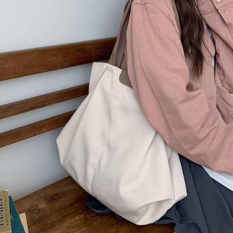 Designer Bag Luxury Bag Casual Versatile Shoulder Bag 2025 New Large Capacity Canvas Tote Bag For Women College Students Class Commuting Trendy Tote B