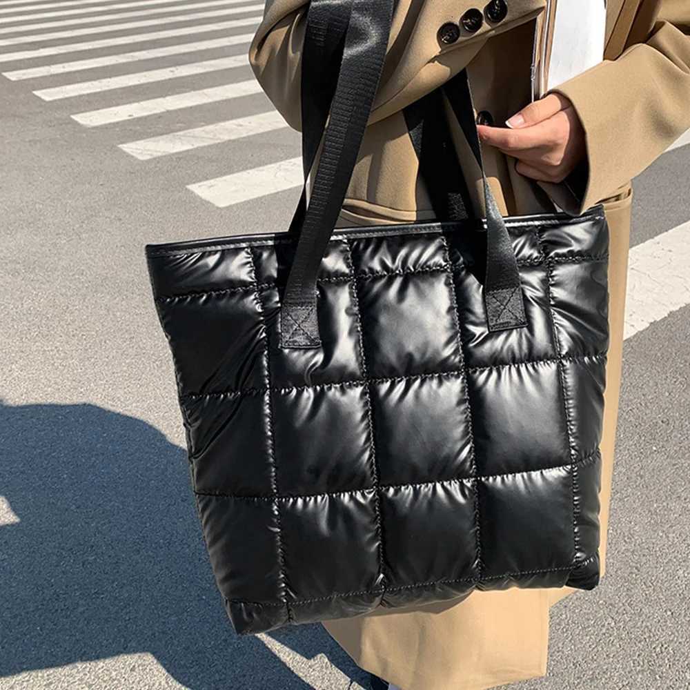 Ladies Tote Handbags Large Capacity Cott Padded Shopping Bag Rhbus Portable Handbag Quilted Solid for Leisure Travel Y250730