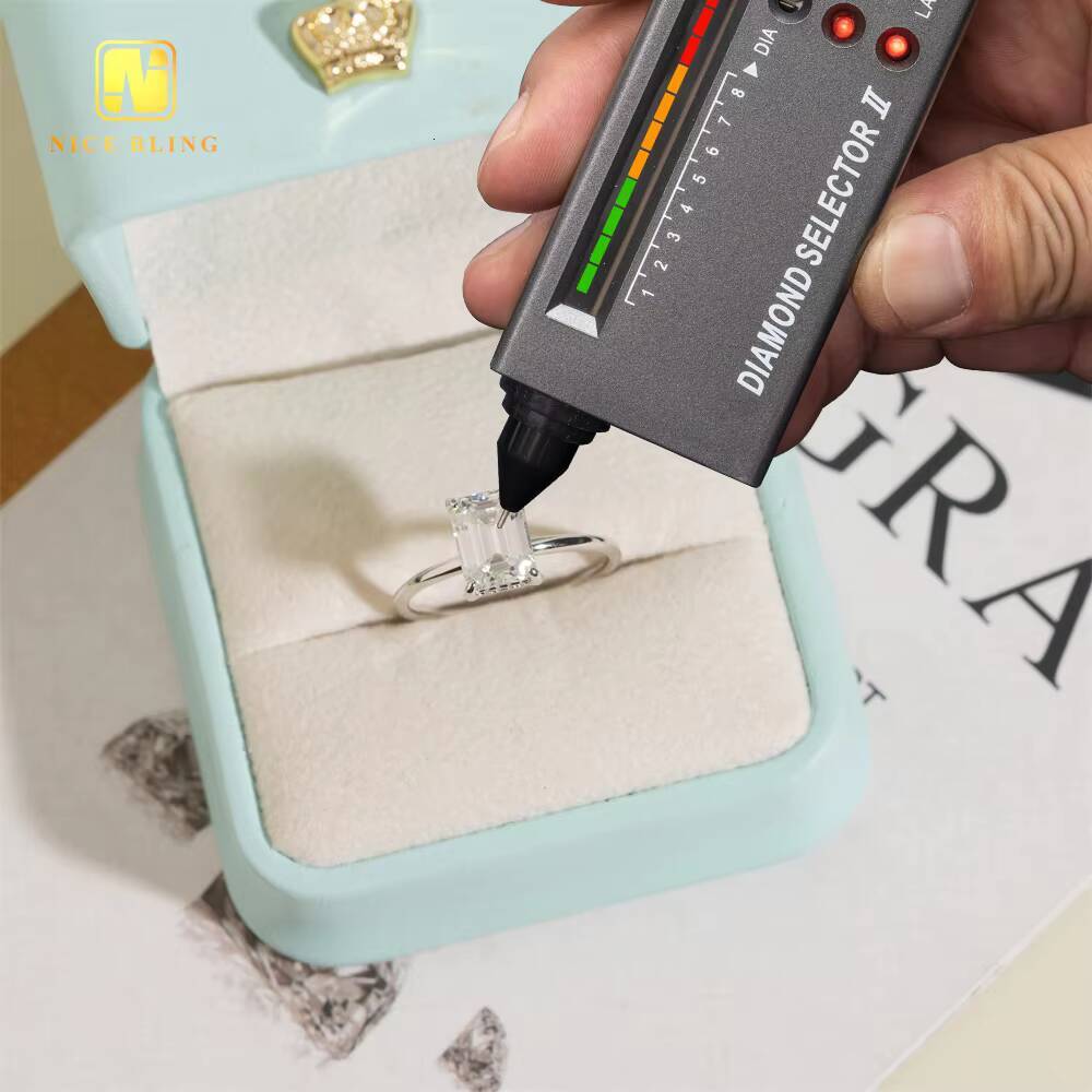 Classic Design Emerald Cut Square 925 Silver Diamond Princess Ring Fashion Engagement Jewelry for Women Wedding Ring