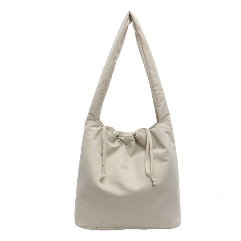 Women's Large Capacity Crossbody Niche Design Tote High-end Fashion Shoulder Bag