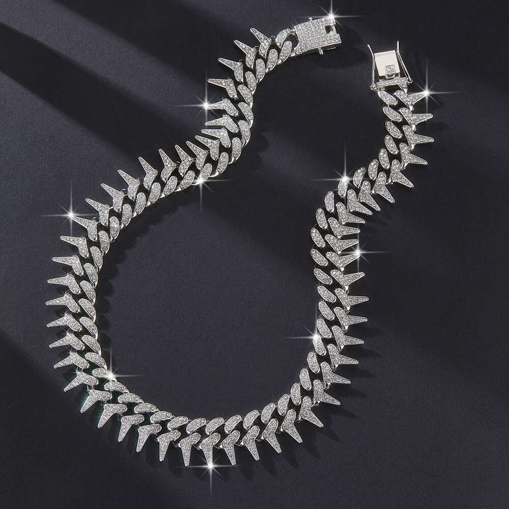 Hot Item Full Dia Thorn Cuban Chain Hip Hop Exaggerated Creative Personality 20mm Alloy Spike Necklace