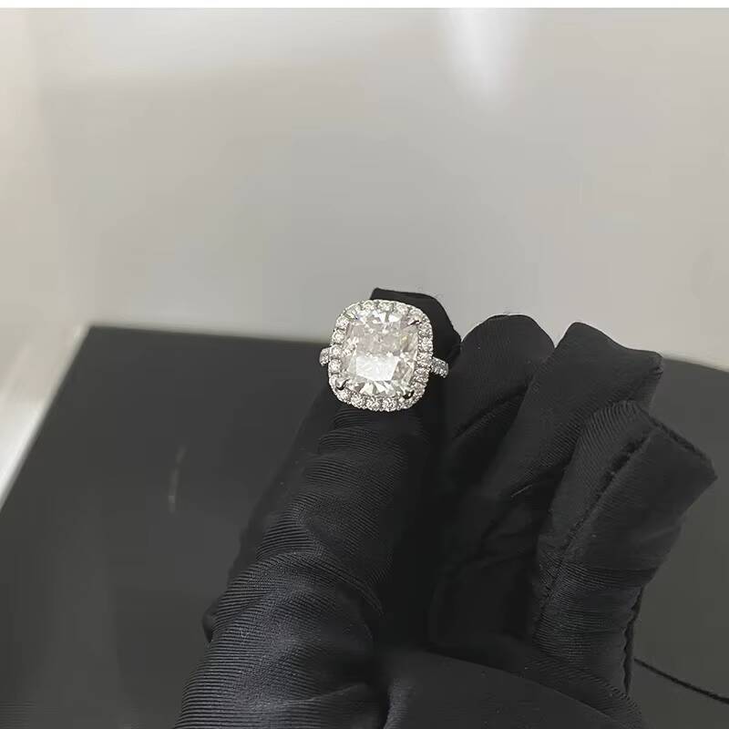 Luxury Style Fine Jewelry Moissanite 14K White Gold Plated Cushion Ring with Halo Engagement Diamond Fashion Women Ring