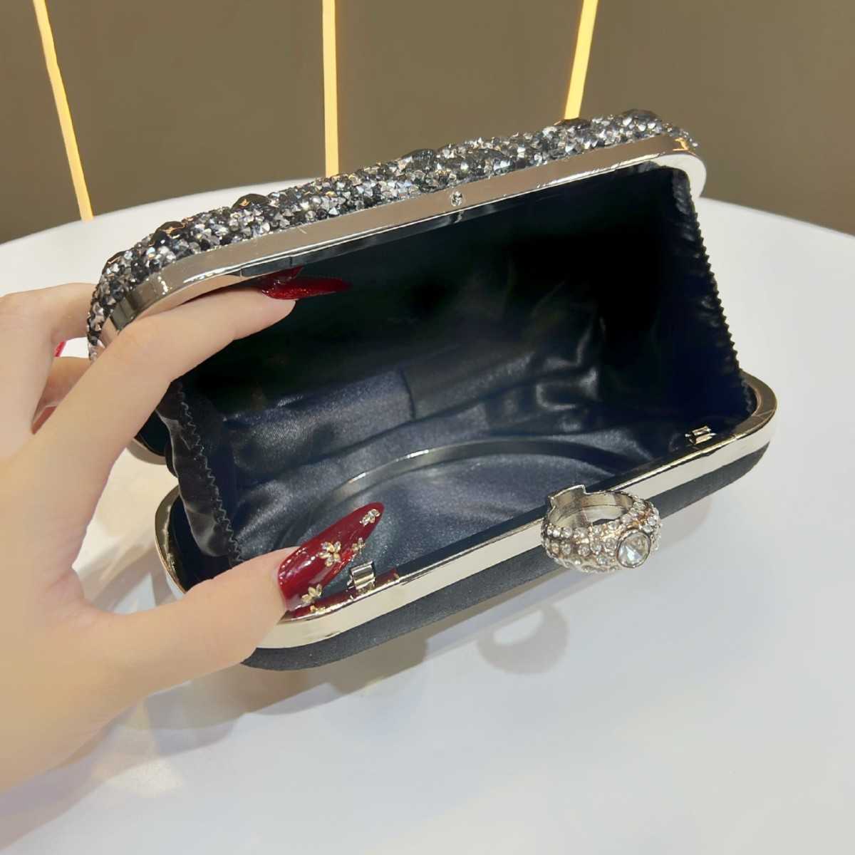 New Diamond Studded Evening Bag Fashion Banquet Womens Wallet Clutch Dress Small Bag Full Diamond Shoulder Crossbody Bag