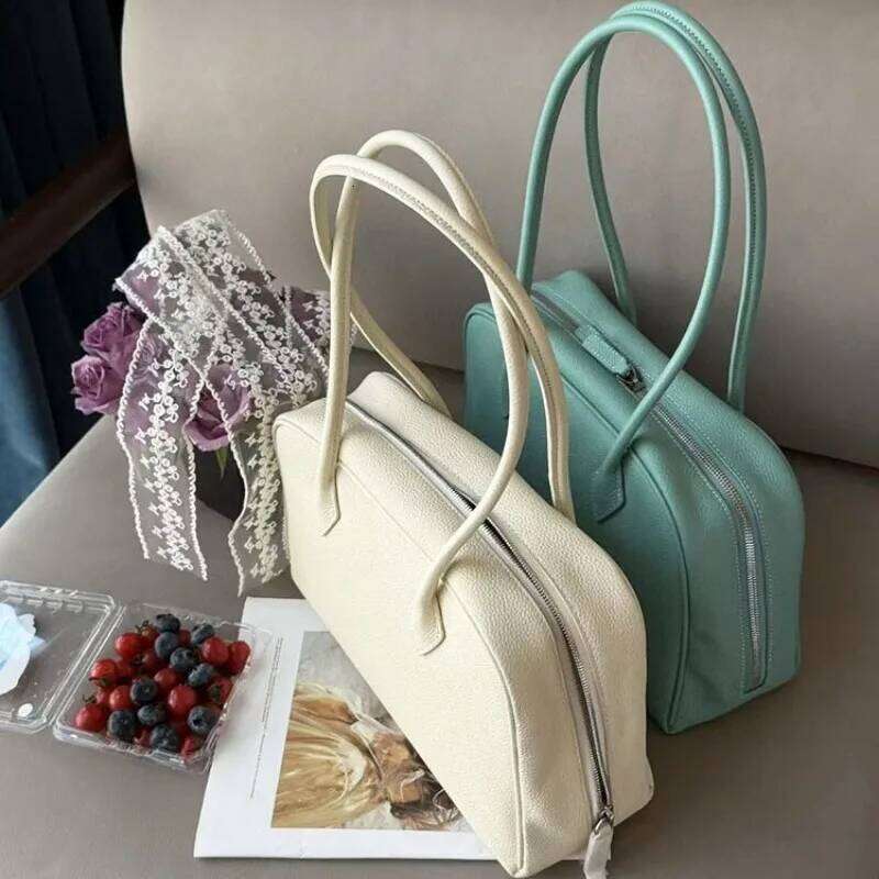 VOAETEC First Layer Cowhide Underarm Tote Niche Boston Pillow Bowling Handbag Commuter Shoulder Bag Casual Versatile