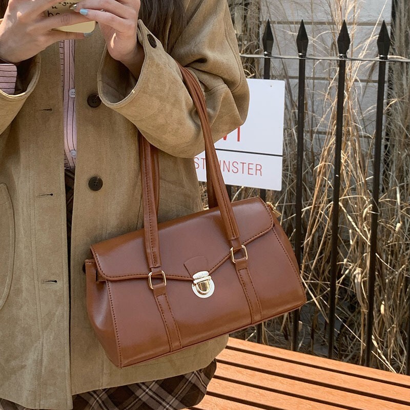 Designer Bag 2025 New Autumn Winter Korean Ins Niche Luxury Bag Underarm Bag Texture Casual Vintage Light Luxury Handheld Shoulder Bag For Women Tote 