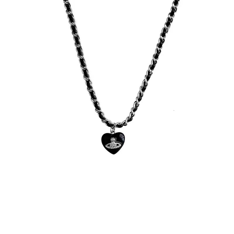 New Western Empress Black Heart Saturn Necklace For Beach Lady Pendant Women Sweet Cool Designer Necklace Spicy Girl Braided Leather Heart Collarbone 