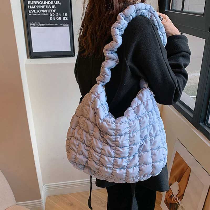 Large Capacity Puffer Crossbody Bag Pleated Nylon Cloud Shoulder Bag Tote Bucket Designer Bag Ruched Fi Lady Dumpling Buns Y250730