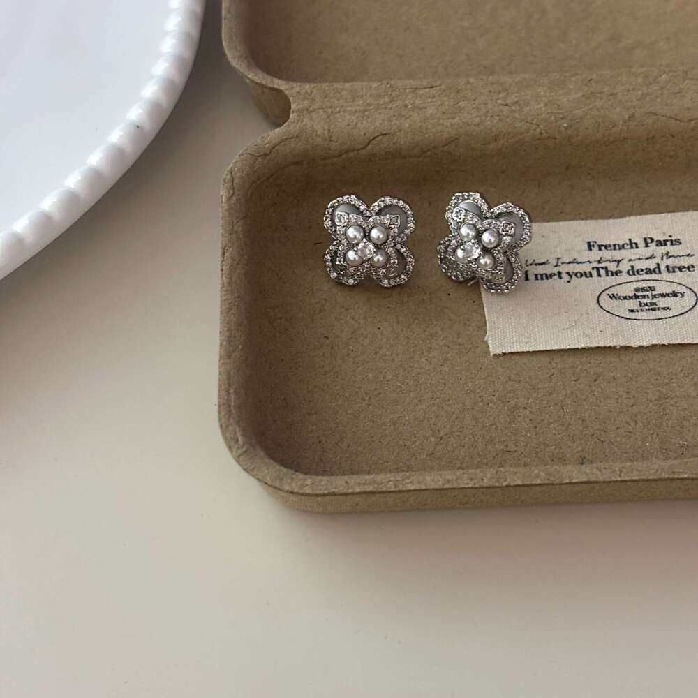 Light Versatile Mother-of-Pearl Fragmented Dia Pearl Four-Leaf Clover Flower Necklace Earrings Ring Forest Style Elegant Fashion Trendy Model 4b5