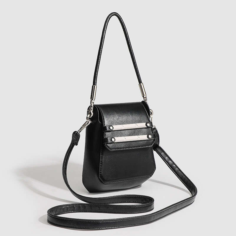 2024 Autumn Design Cover Style Handheld and Shoulder Bag, Fashionable Women's Bag