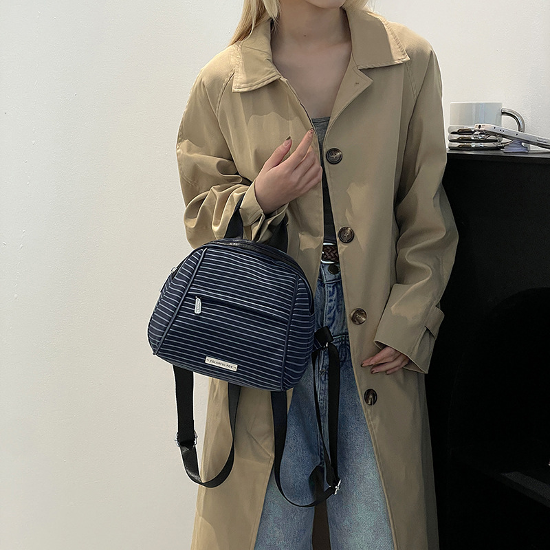 Colorful Fox New Shell for Women Ins Style Exquisite Simple Small Casual Backpack ddmymoon