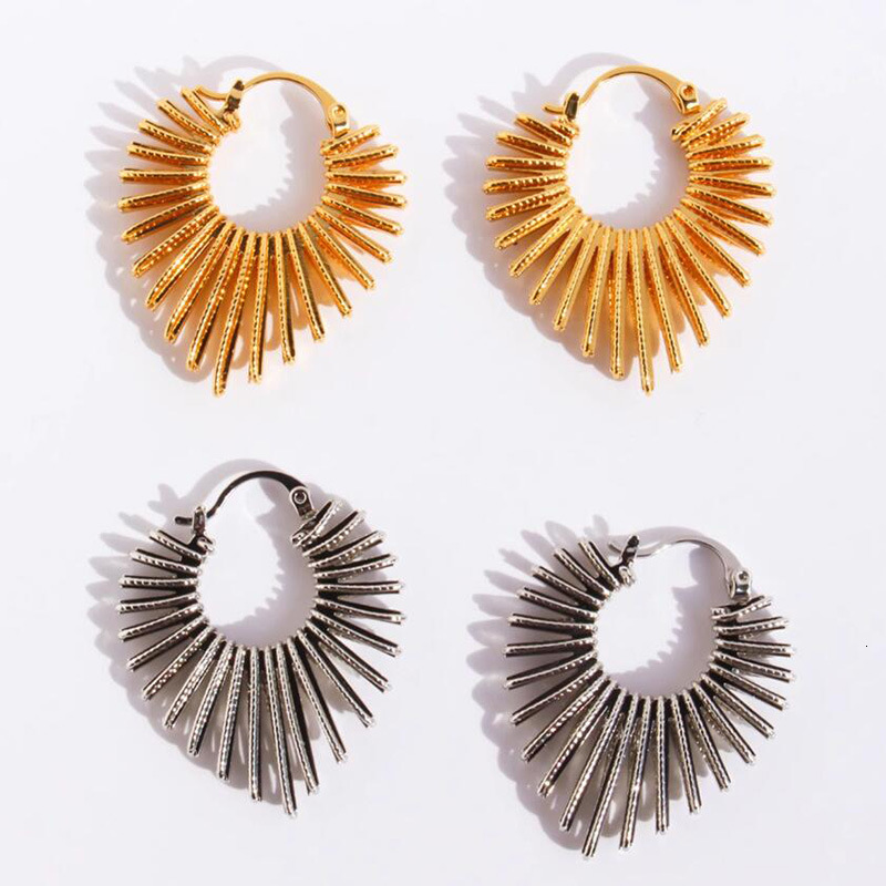 New Women's Peach Heart Earrings With Free Shipping Designer Luxury Jewelry European And American Lines Personalized Luxury Fashion Metal Earring