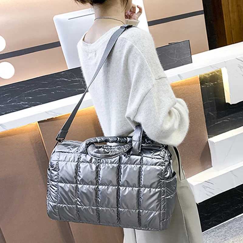 Winter Space Cott Handbags Tote Quilted Down Shoulder Bags for Women Luxury Nylon Cloth Crossbody Bag Fi Messenger Purse Y250730