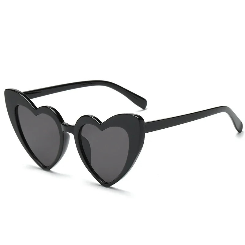 Heart Shaped Sunglasse Cat Eye Female Sun Glasses Retro Love Black White Eyewear Men Shade UV400 Eyewear 250729