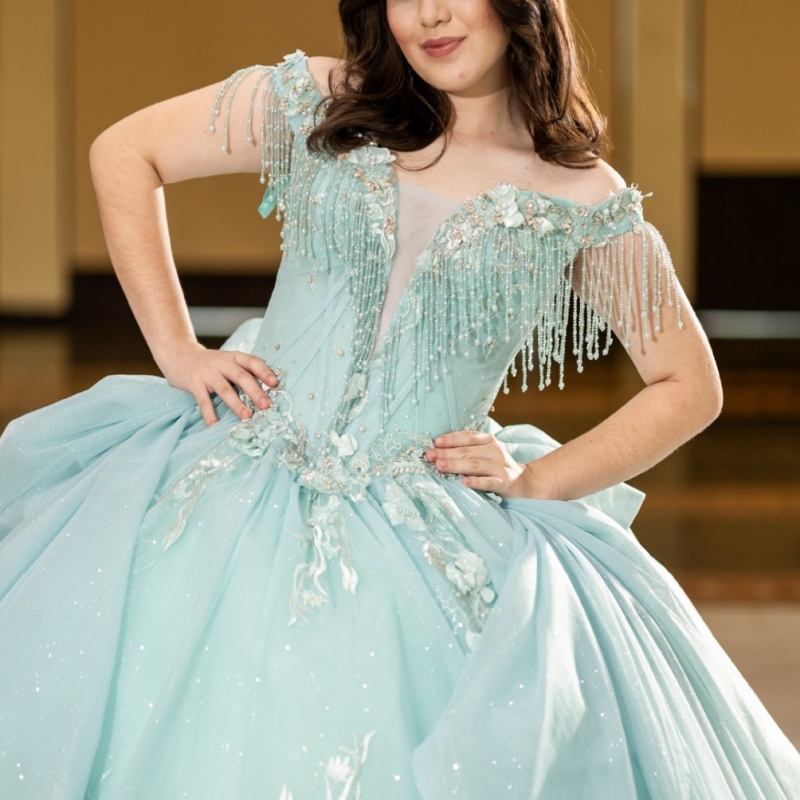 Light Green Quinceanera Dresses Off The Shoulder Applique Lace Beading Tull Ball Gown Vestidos De 15 Anos Sweet 16 Dress