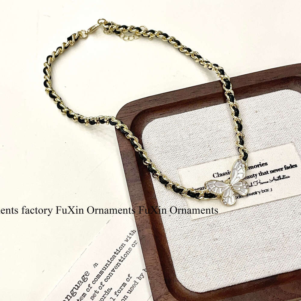 Kalomei First Shadow Autumn Necklace for Women Fashion Trendy Cool Butterfly Niche Design High-end Sense Elegant Versatile Collarbone Chain f15