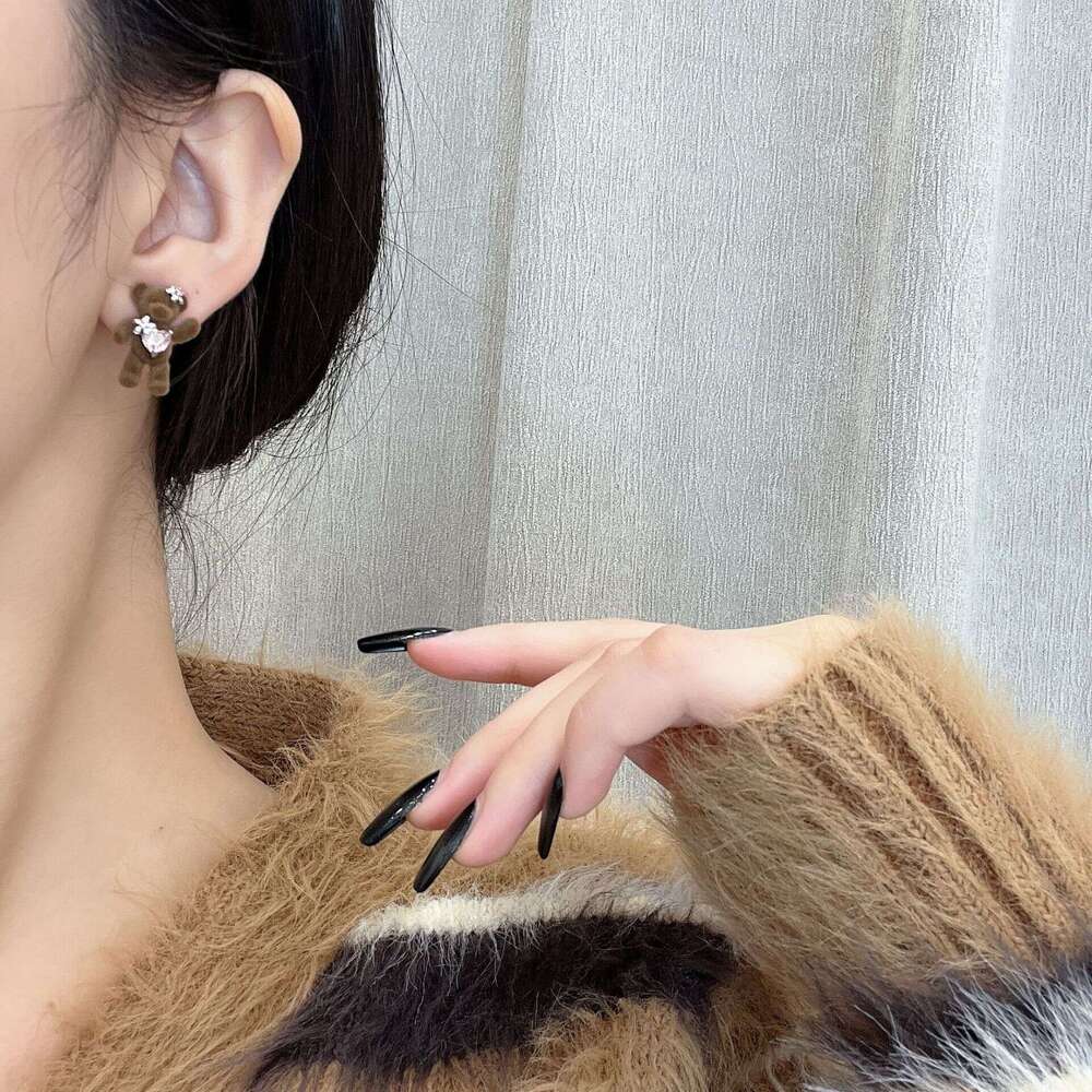 Autumn Winter New Flocked Flower Decoration Rhinestone Cute Girly Earrings Stud Fashionable Bear Heart Ring 153