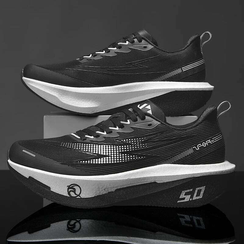 New Running Sneakers Men Lightweight Breathable Wear-Resistant Soft Gym Jogging Comfort Marathon Athletic Sports Shoes Man