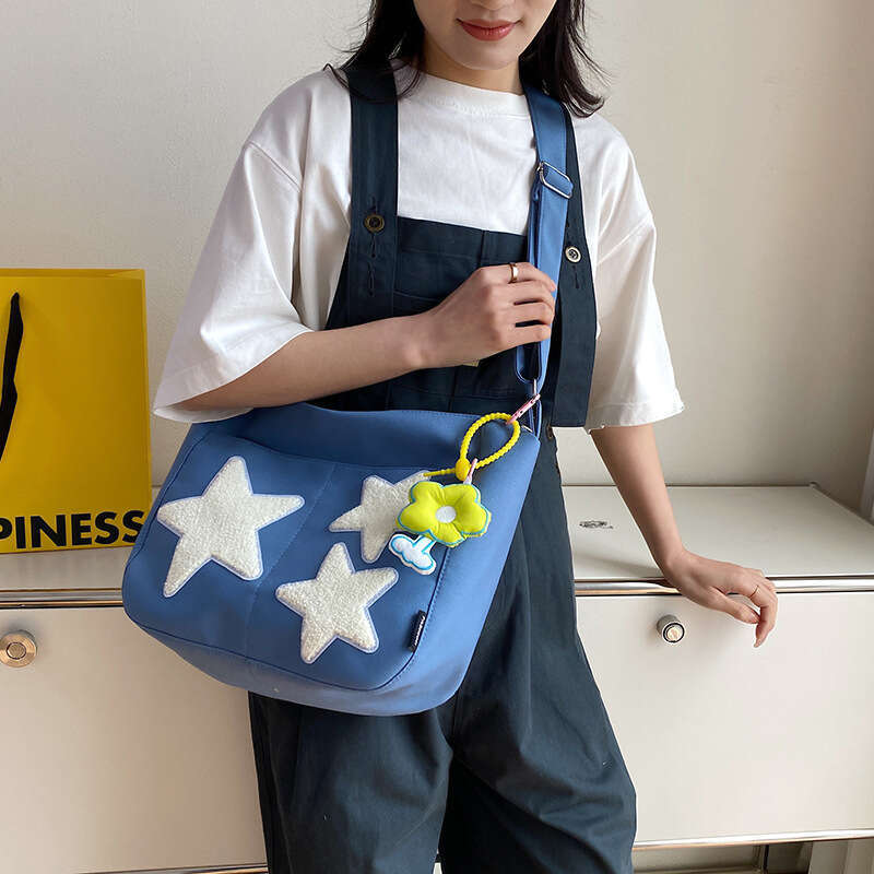 Five-Pointed Star Canvas Large Capacity Commuter Women with Cute Design Students, Suitable for Class, Crossbody and Shoulder Bag