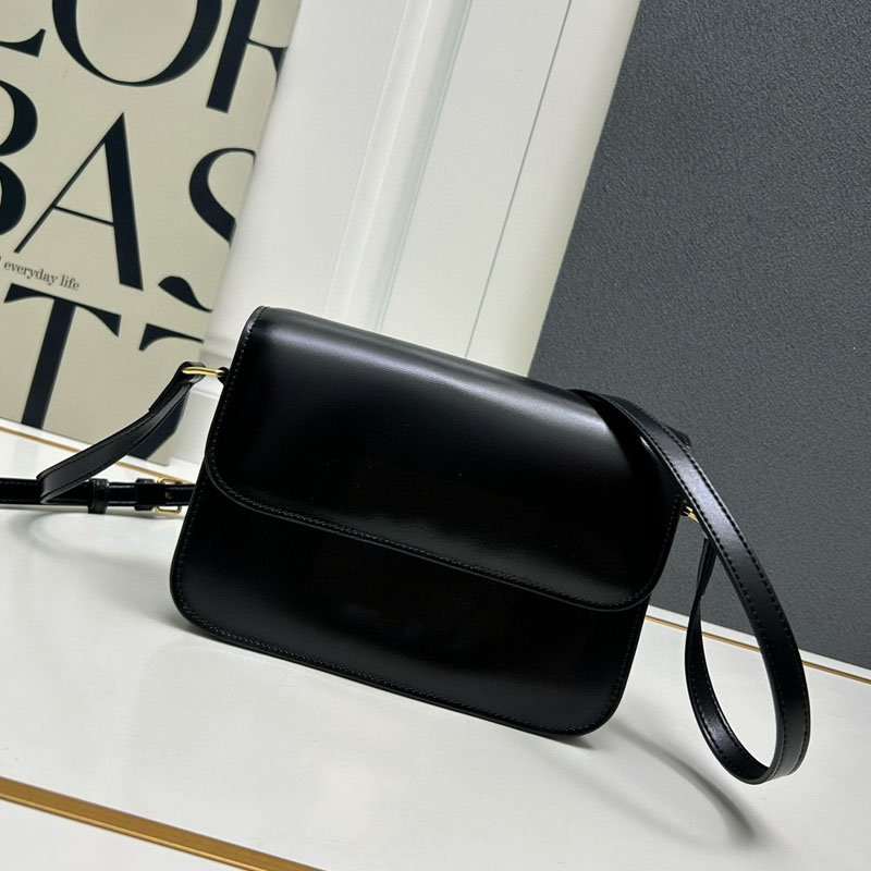 The 2025 popular armpit bag, fashionable bag, with detachable shoulder strap and gold button chain shoulder strap, is noble and elegant single shoulder bag7713