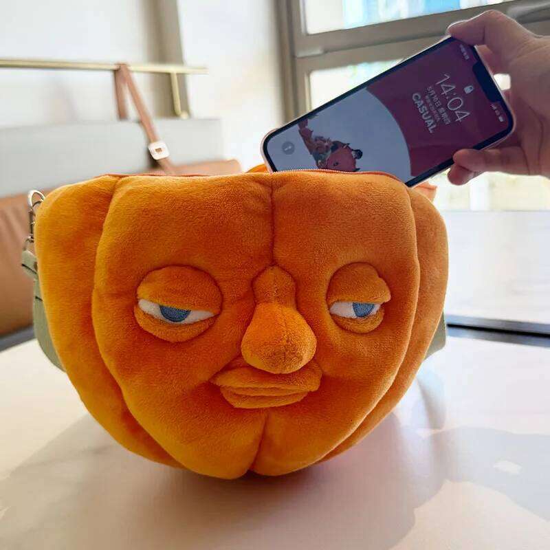 Designer Bags Hot Selling Highland Cow Halloween luxury bag Pumpkin Shoulder Kawaii Plush Lantern Backpacks Bags Kids Gifts