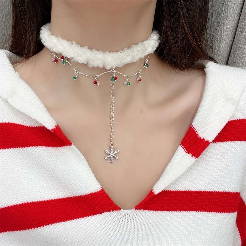 New Year Bowknot Plush Flower Snowflake Necklace Autumn Winter Atmosphere Choker Design Sense Light Temperament Collarbone Chain for Women fbc